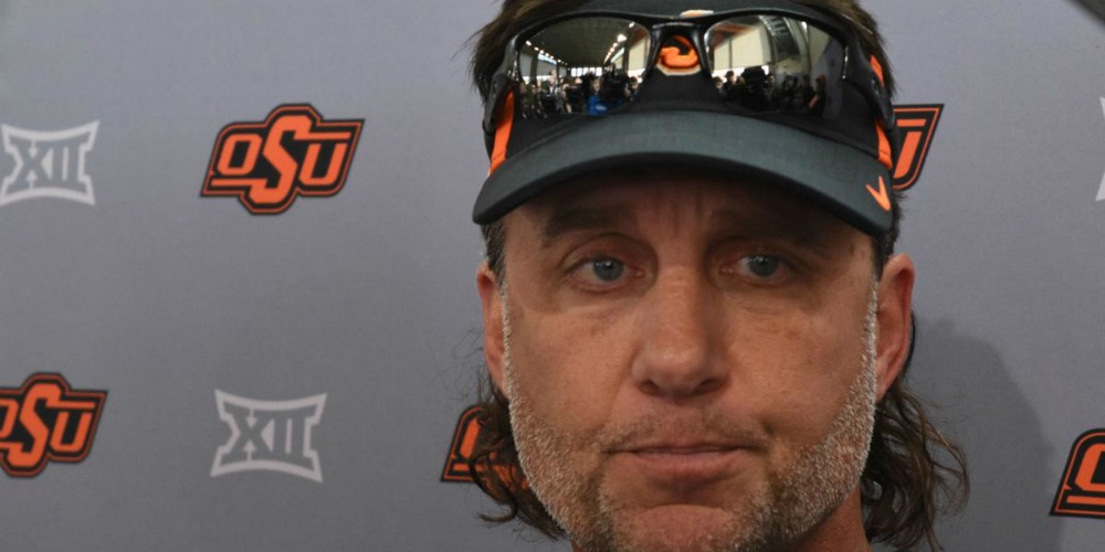 Mike Gundy's $1M capitulation isn't noble. It adds fuel to the fire.